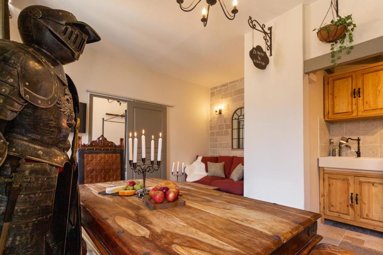 Le Secret De La Taverne - Netflix/Wifi - Chasse Aux Tresor A L'Interieur Carcassonne Eksteriør billede